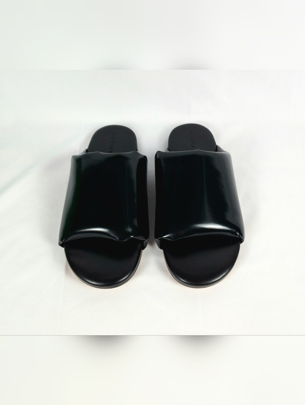 Bottega Veneta Men's Black Leather Slides US 10|EU 43